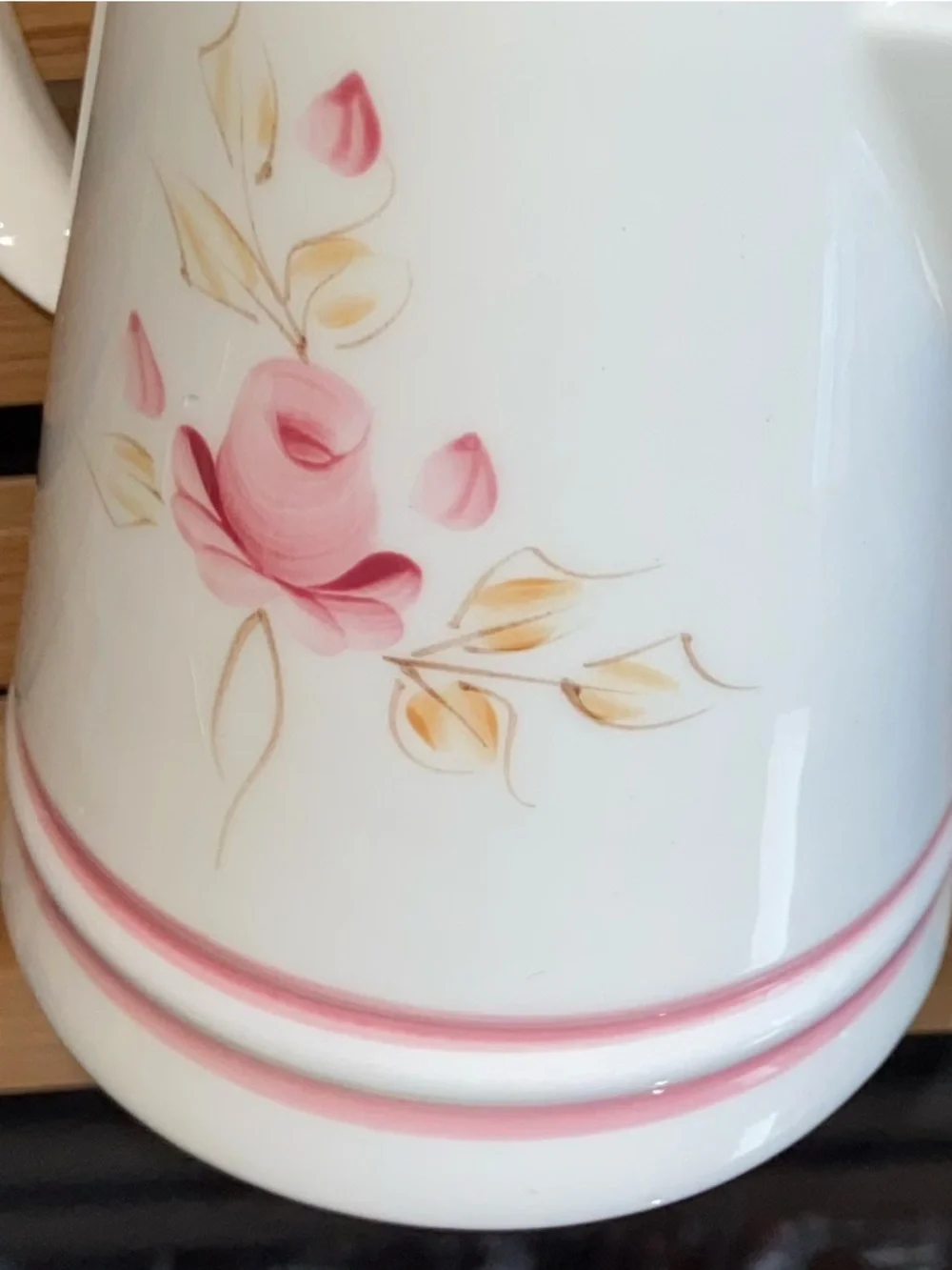 Vintage Unique Set- Blue White Asian Motif Jar & Sweet Creamer Pitcher Pink Rose